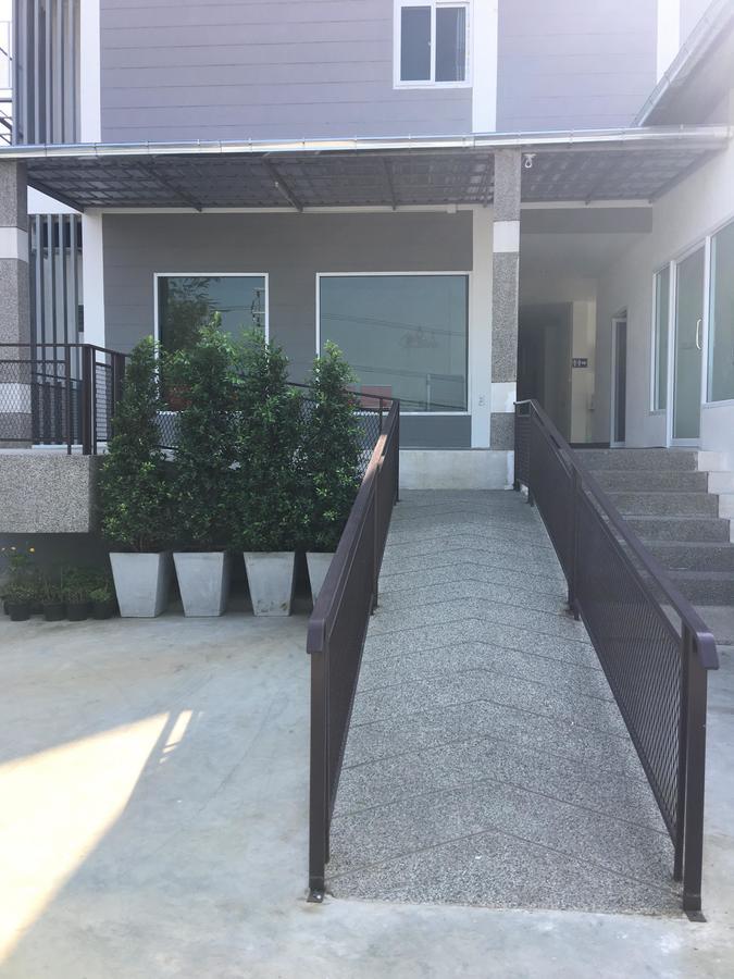 Bankhun Hotel Nakhonratchasima Exterior photo